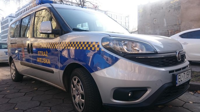 Zgłoszenia na linię alarmową 986 Zgłoszenia na linię alarmową 986