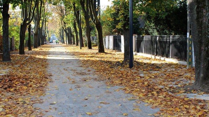 Ulica Krasińskiego z nową nawierzchnią i chodnikami - mat. UMŁ