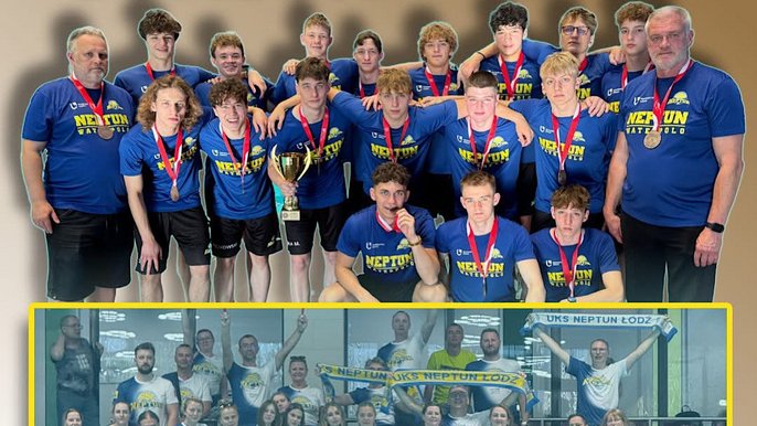 - Zdjęcie drużynowe UKS Neptun Łódź z medalami i pucharem
