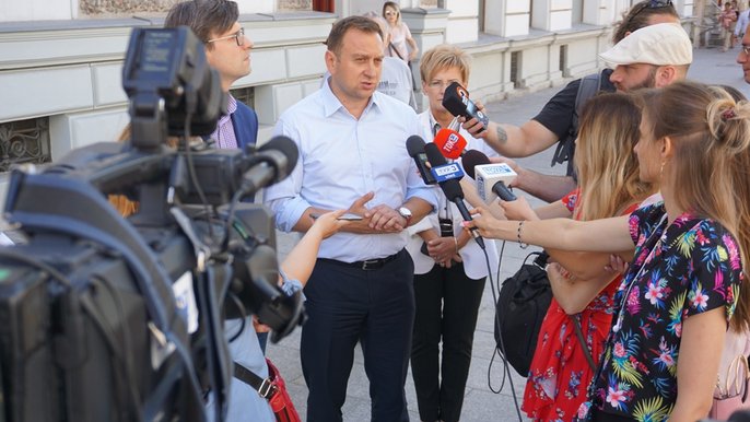 Bezpłatne obiady w szkołach tak, ale… Bezpłatne obiady w szkołach tak, ale… - fot. Monika Pawlak / UMŁ