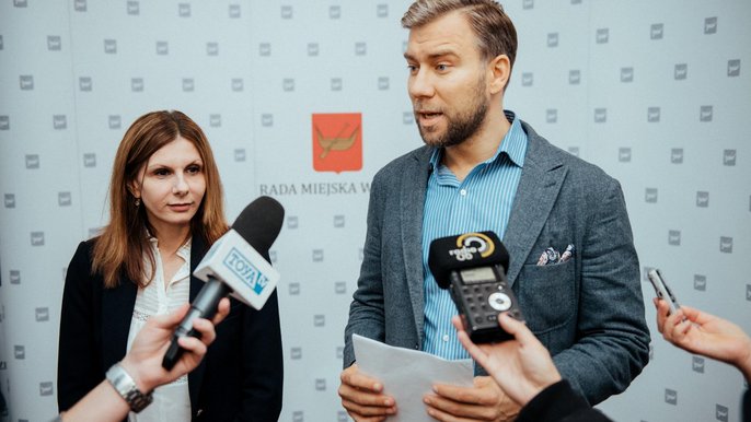 Konferencja prasowa radnych Konferencja prasowa radnych - fot. Radosław Żydowicz / UMŁ
