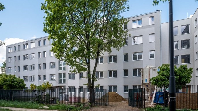 Przy ul. Łęczyckiej 70b miasto buduje 52 nowe mieszkania komunalne. Przy ul. Łęczyckiej 70b miasto buduje 52 nowe mieszkania komunalne. - fot. Stefan Brajter