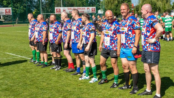  - na zdjeciu drużyna Rugby Łódź po odebraniu brązowych medali