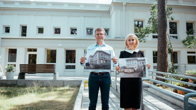 Trwa kompleksowa modernizacja poradni przy ul. Odrzańskiej, która należy do Miejskiego Centrum Medycznego Górna. W ubiegłym roku budynek przeszedł kompleksową termomodernizację, dzięki czemu blask odzyskała elewacja oraz otoczenie przychodni. - fot. Archiwum UMŁ