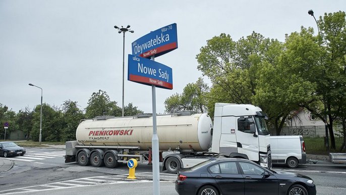 Skrzyżowanie ul. Obywatelskiej z ul. Nowe Sady przed przebudową. Skrzyżowanie ul. Obywatelskiej z ul. Nowe Sady przed przebudową. - fot. archiwum UMŁ