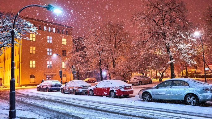Meteorolodzy zapowiadają pierwsze mrozy i opady śniegu. Rozpoczyna się akcja "Zima" Meteorolodzy zapowiadają pierwsze mrozy i opady śniegu. Rozpoczyna się akcja "Zima" - fot. z arch. UMŁ