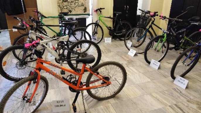 Można wylicytować przedmioty zagubione czy porzucone przez właścicieli Można wylicytować przedmioty zagubione czy porzucone przez właścicieli - mat. BRZ