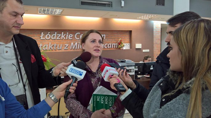 Sezon wyprzedaży trwa w najlepsze. Na co zwracać uwagę podczas zakupów oraz jakie prawa przysługują kupującym – radzi Anna Mlostoń-Olszewska, miejski rzecznik konsumentów w Łodzi. Sezon wyprzedaży trwa w najlepsze. Na co zwracać uwagę podczas zakupów oraz jakie prawa przysługują kupującym – radzi Anna Mlostoń-Olszewska, miejski rzecznik konsumentów w Łodzi. - fot. Wojciech Markiewicz / UMŁ