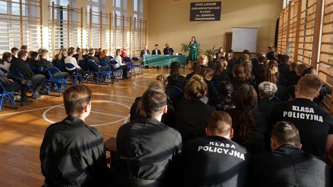 Unijny Dialog Młodzieżowy, czyli z licealistami o zatrudnieniu Unijny Dialog Młodzieżowy, czyli z licealistami o zatrudnieniu - fot. Monika Pawlak / UMŁ