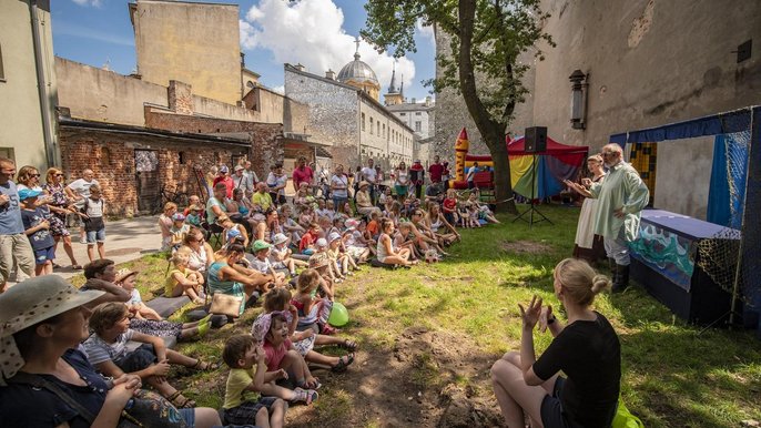 Baśniowy Pasaż Róży, czyli darmowe bajki i zabawy dla dzieci - mat. ŁCW