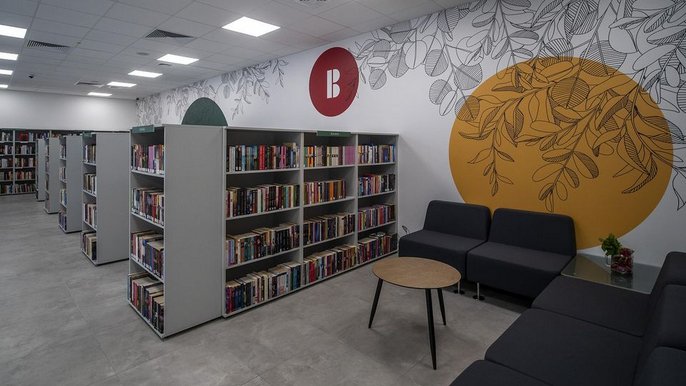 Wnętrze biblioteki przy ul. Tuwima 46 Wnętrze biblioteki przy ul. Tuwima 46 - fot. Archiwum UMŁ