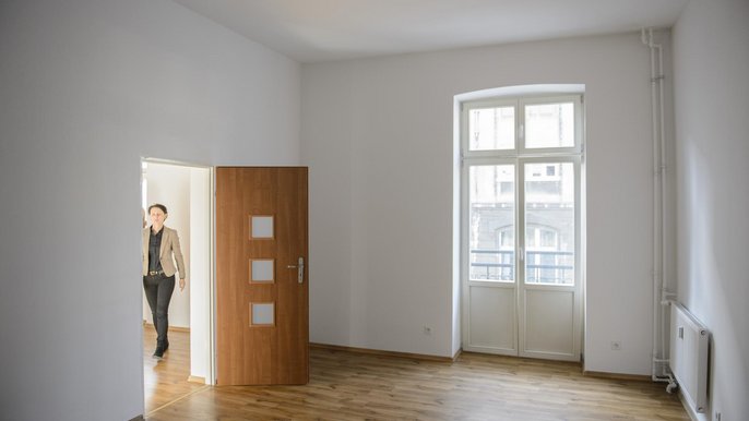 Miasto przygotowało 10 lokali, które będą mogły wynająć osoby niemające na własność swojego, odpowiedniego lokum, a tworzące rodzinę zastępczą lub rodzinny dom dziecka. Miasto przygotowało 10 lokali, które będą mogły wynająć osoby niemające na własność swojego, odpowiedniego lokum, a tworzące rodzinę zastępczą lub rodzinny dom dziecka. - fot. Radosław Jóźwiak