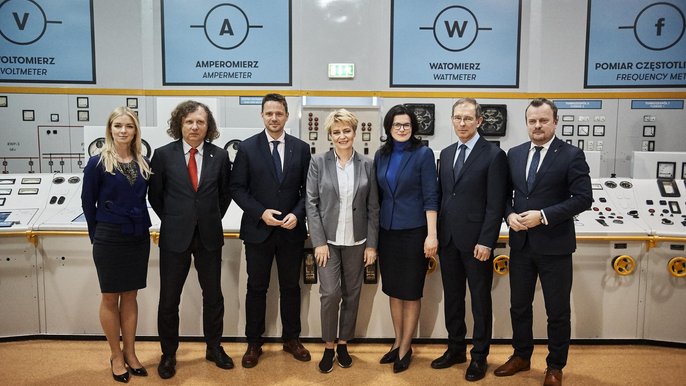 Prezydenci polskich miast rozpoczęli w Łodzi ogólnopolską kampanię #dziękUjEmy Prezydenci polskich miast rozpoczęli w Łodzi ogólnopolską kampanię #dziękUjEmy - fot. Radosław Jóźwiak / UMŁ