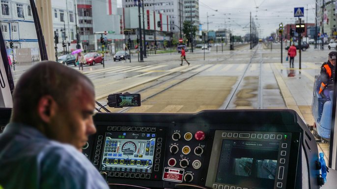 Wybieramy najlepszą ofertę i zamawiamy 30 nowoczesnych tramwajów, które będą jeździły po Łodzi - mat. arch. UMŁ