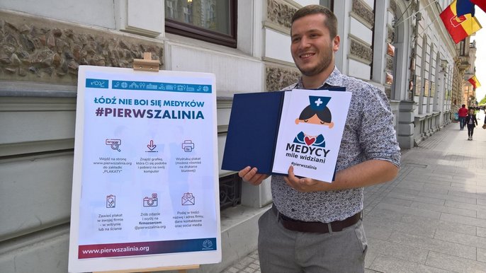 Cezary Radzimiński, inicjator akcji #PierwszaLinia Cezary Radzimiński, inicjator akcji #PierwszaLinia - fot. Wojciech Markiewicz / UMŁ
