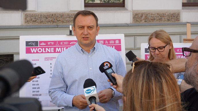 Zaczynamy rekrutację uzupełniającą do szkół średnich Zaczynamy rekrutację uzupełniającą do szkół średnich - fot. Monika Pawlak / UMŁ