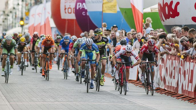 Wyścig "Solidarności" i Olimpijczyków na Piotrkowskiej - fot. Radosław Jóźwiak / UMŁ