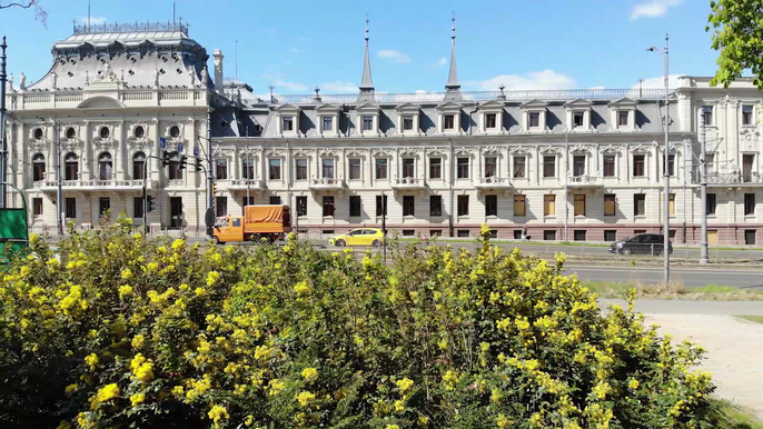 Łódź buduje mimo pandemii. Jedną z inwestycji, które dobiegają końca, jest remont Pałacu Poznańskich. - fot. materiały UMŁ